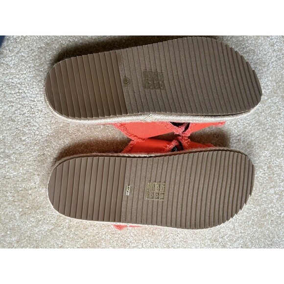 Shu Shop Cortney Coral Slip-On Sandal Molded Footbed Distressed Fabric Size 9 - Picture 7 of 10